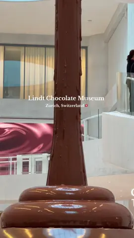 Calling all chocolate lovers 🍫📍#Switzerland is home to the Lindt Home of Chocolate, where you can see the world’s largest free-standing chocolate fountain 🤯 🎥 @isabellolssonx2 #swisstravel #chocolate #mustvisit