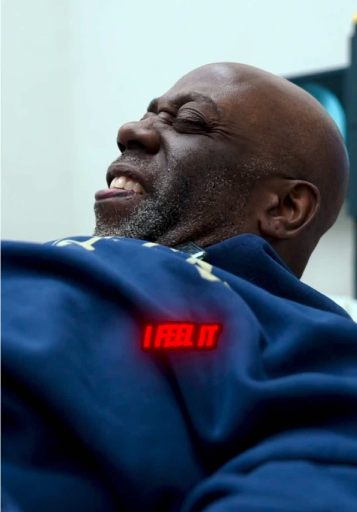 How to alleviate back pain? Treating spinal stenosis can be challenging because the real issue is narrowed spaces in the spine, which put pressure on nerves. While surgery may be needed to physically open up those spaces, epidural steroid injections and nerve blocks offer a much simpler option for pain relief. 💉✨  These treatments reduce inflammation and block pain signals, helping you move more comfortably without the need for surgery. 🏃‍♂️  #backpain #kneepain #painmanagement 