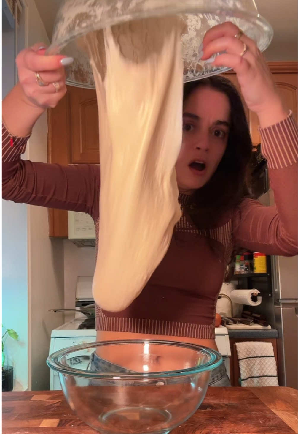 eloise birthday loaf is NEXT ‼️‼️ … idk what i’m doing with this sourdough yet, but recipe below on how to make sourdough: 725g warm filtered water 250g active sourdough starter (eloise) 30g salt 1000g bread flour (there's a playlist on my page on how to make a sourdough starter from scratch) #sourdough #sourdoughbread #sourdoughstarter #sourdoughtok #sourdoughbaking #homemadebread #sourdoughforbeginners #BakeWithMe #asmr #fyp