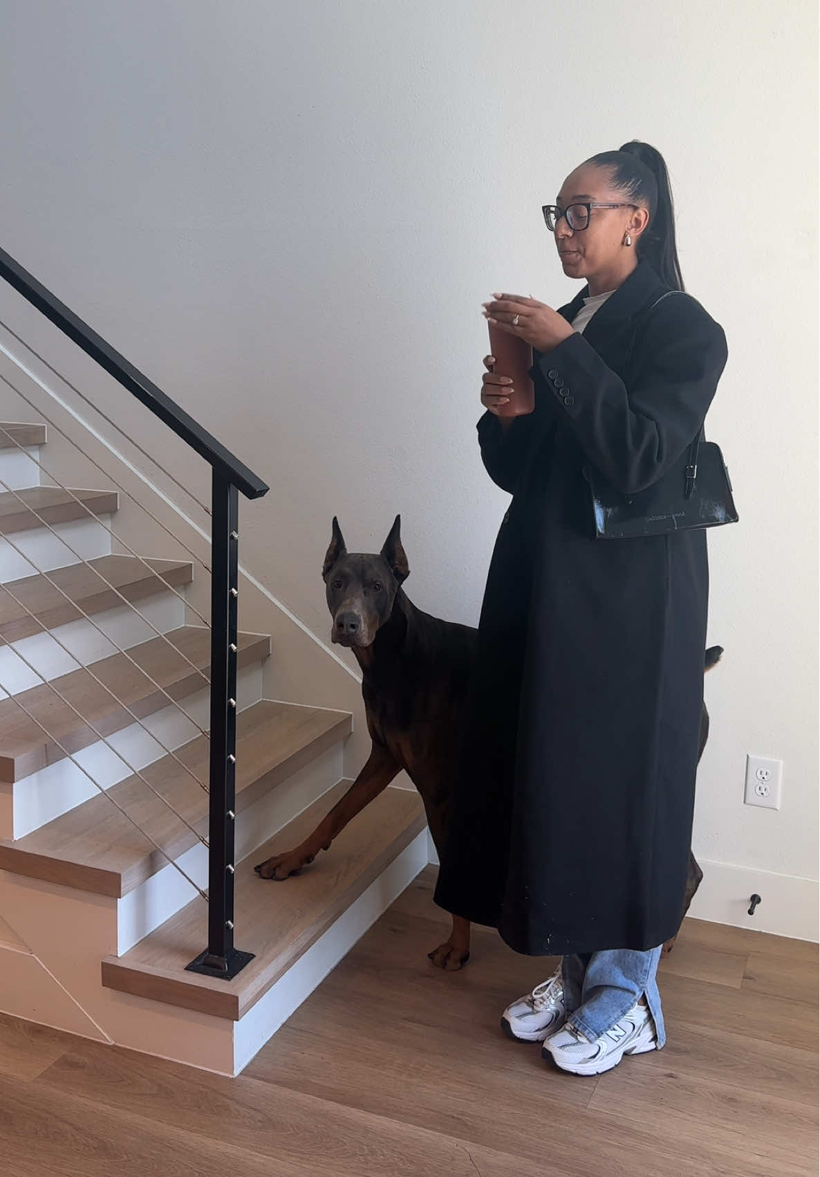 Just 104 lbs flying to my face ✈️🐶#dog #dogsoftiktok #dobeemansoftiktok #dobermanpinscher #dobermans_of_tiktok #dobermans #dogmom #dogmomlife 