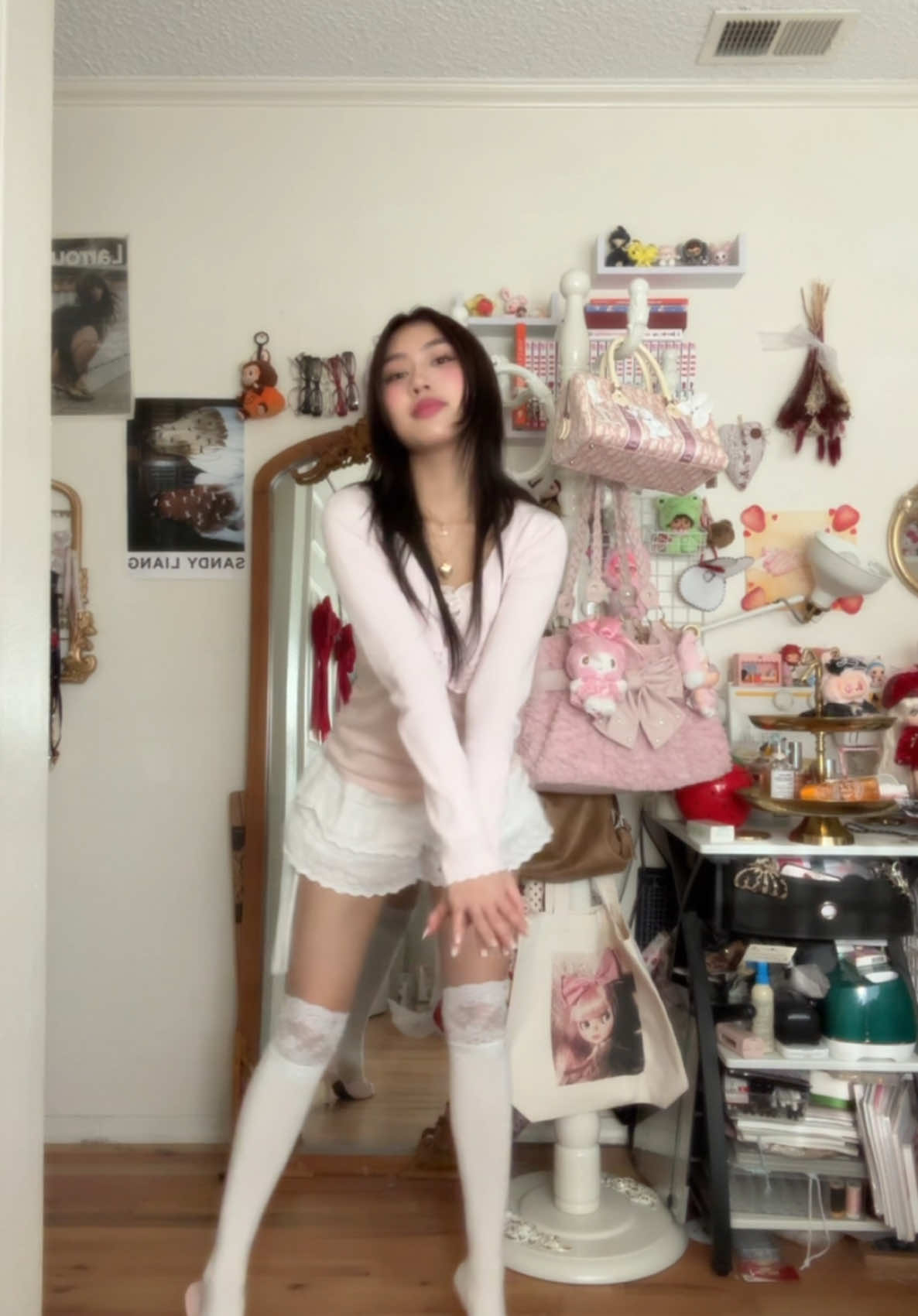 sorry i’m so awkward… it was also lwk hard to move in these heels cuz i kept slipping #shoujo #coquette #doll #princess #girly #hyperfeminine #outfitinspo 