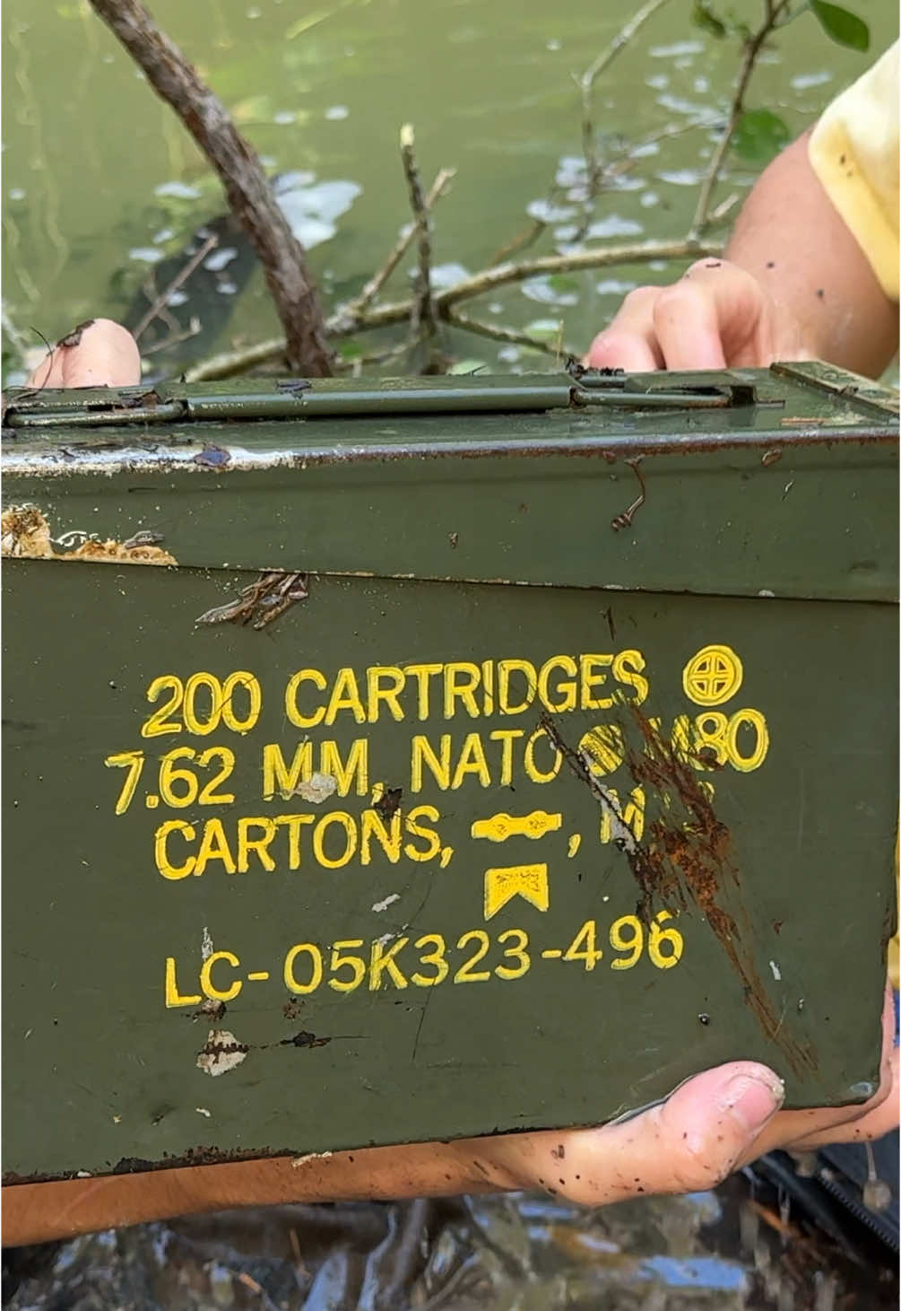 #magnet #magnetfishing #explore #treasure #treasurehunting #treasurehunt #sewer #canal #river #ww2 