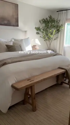 Earthy, neutral & cozy 🤎 🔗🔗 to my bedroom in my LTK! #neutralbedroom #earthtones #bedroomstyle #earthydecor #organicdecor #organicmoderndecor #organicmodern 
