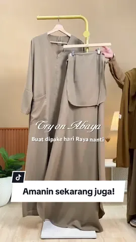 Mau tampil effortless tapi tetep elegan di Hari Raya?🤎 NOYA ini jawabannya! Bahan premium, warna netral yang classy, dan dijamin nyaman dipake seharian! ✨ Tinggal klik keranjang sekarang 🛒 #dheambunproject #DMP #frenchkhimar #rekomendasipakaianmuslimah #abaya 