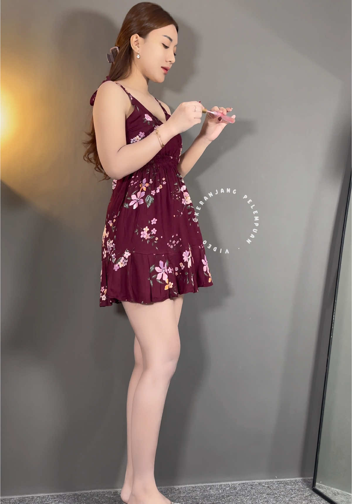 Mari obati lelah suami dengan dandan cantik#outfitcewek #outfitsimple #outfitmurah #minidress 
