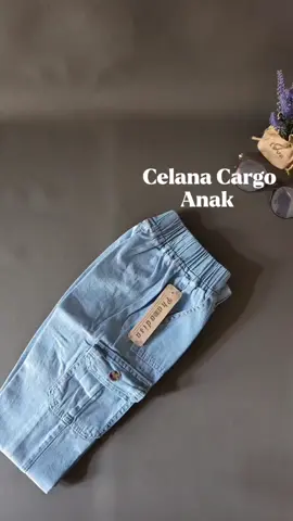 Celana jeans cargo anak 🥰 #celanacargo #celanajeansanak #celanaanak 