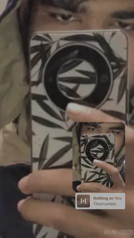 mirror 😌 #mirrorvibes #trending #foryou 