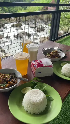 Syahduuu cahh🏞️#rahtawu #entogngatri #wisatarahtawukudus 