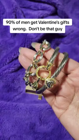 The wrong gift can run her smile.  the right one? it's right here! #giftsforher  #valentinesdaygift  #giftideas  #tiktokshoploveatfirstfind  #tiktokmademebuyit 