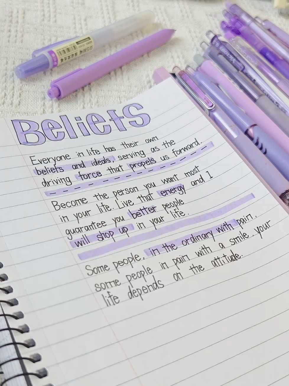 Purple💜💜#foru #fourcandies #pen #bestpen #inkpen #stationery #tiktokshop #schoolsupplies #shopvideocarnival #pinkpen #freshstartessentials #tiktokshopjumpstartsale #tiktokshoploveatfirstfind 