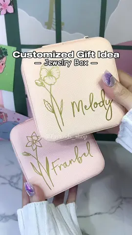 Personalized mini jewelry box ✨#valentinesgift #giftideas #personalizedjewelrybox #jewelrybox #personalizedgifts #4u #giftideas #fyp #fypシ゚ #foryou 