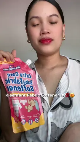 One of the best fabric softener that i purchased! Kleenfant talaga for me. 🥰 #kleenfant #kleenfantfabricsoftener #kleenfantbaby #babyessentials #fyp 