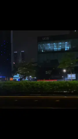 kalo kamu ketemu sama dia, apa yang mau kamu ucapin ?