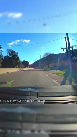 Je déteste ce genre de conducteur ! #route #voiture #dashcam #france 