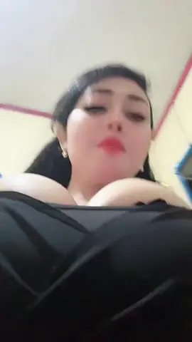 bayangin kamu yg di bawah