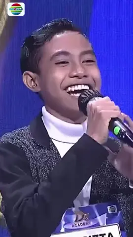 Nggak berasa udah 2 tahun berlalu! Siapa nih yang masih inget momen audisi Eby D’Academy 5? 😍🙌 #DAcademyIndosiar7 #DA7Indosiar