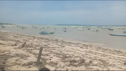 detik detik air laut naik di pantai Tablolong selasa 4/2/2025 #Tablolong #Kupangbarat #kabupatenkupang #nttpride🏝🔥 