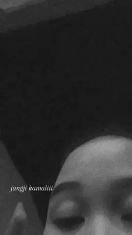 upload video nyanyi setelah sekian lama cuma upload jedag jedug wkwk #fyp #foryoupage #coverlagu #lagusunda #jangjikamari #sundapride #VoiceEffects 