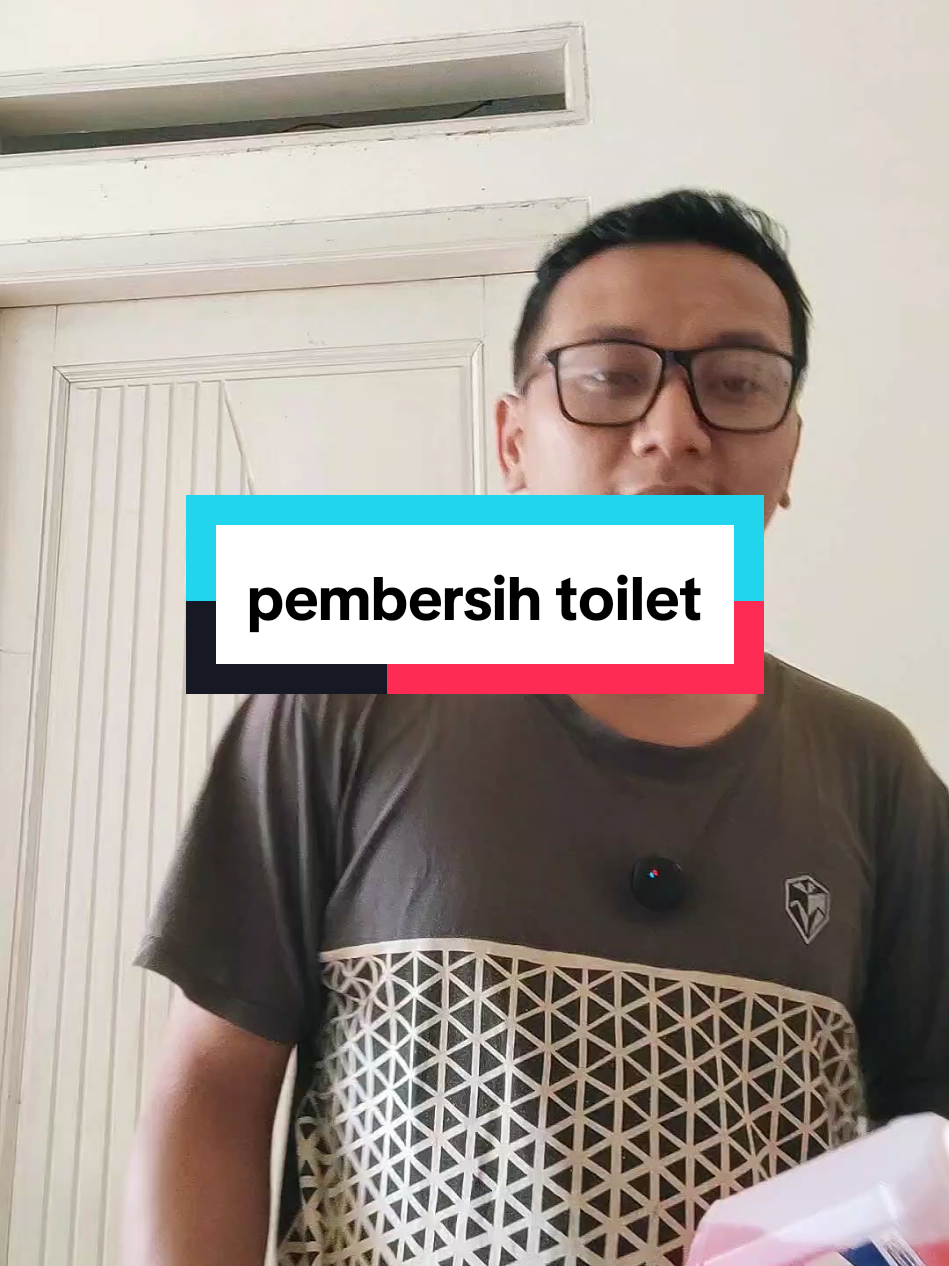 pembersih toilet cukup efektif membersihkan kerak kuning #pemberaihkerak #pembersihkamarmandi 