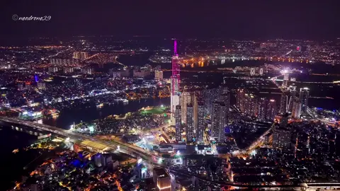 Ho Chi Minh City by night in Hyperlapse and its iconic Landmark81 tower. Video by drone DJI Air 3S. #neodrone29 #hochiminhcity #djiair3s #hyperlapse 