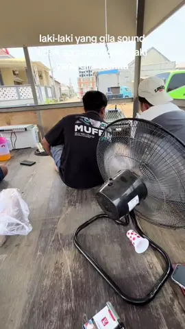 inpo cah wedok seng seneng horeg cah🤣 #gendutaudiomenganti #gendutaudio #soundhoregjawatimur #karnavalsoundsystem #soundkarnaval #pemburuhoreg #soundhoreggresik #soundhoregmalang 