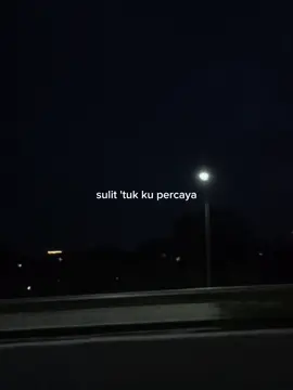 sakitt bangett lagunya 🫵😫 #lyrics #liriklagu #fyp 
