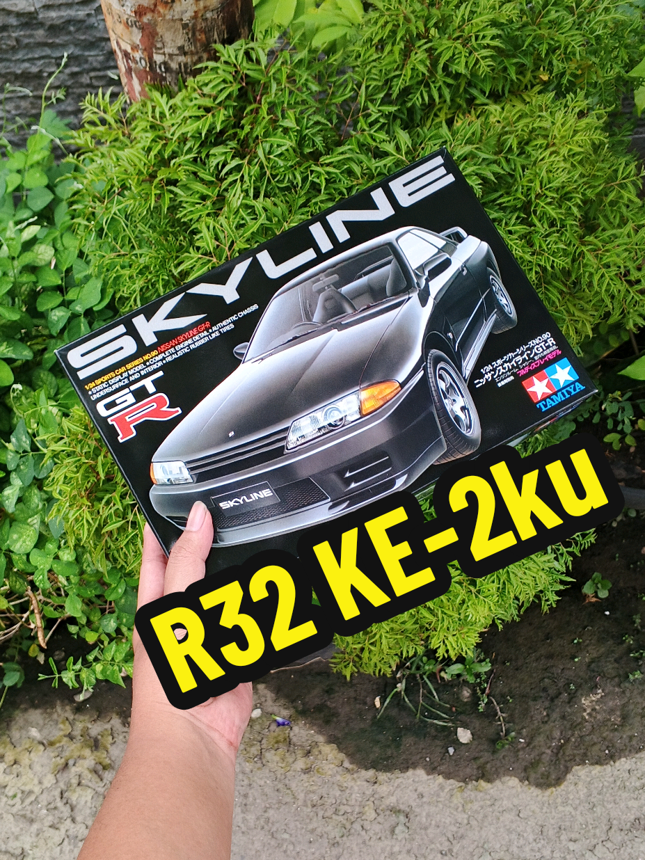 200 ribuan doang udah dapet mesin, R32 keduaku. Model kit wishlist tahun lalu akhirnya tercapai. BANGKIT GARASI  #foryoupage #foryou #fypシ #fyp #modelkit #toyscollector #toys #toy #carmodelkits #carmodel #tamiya 