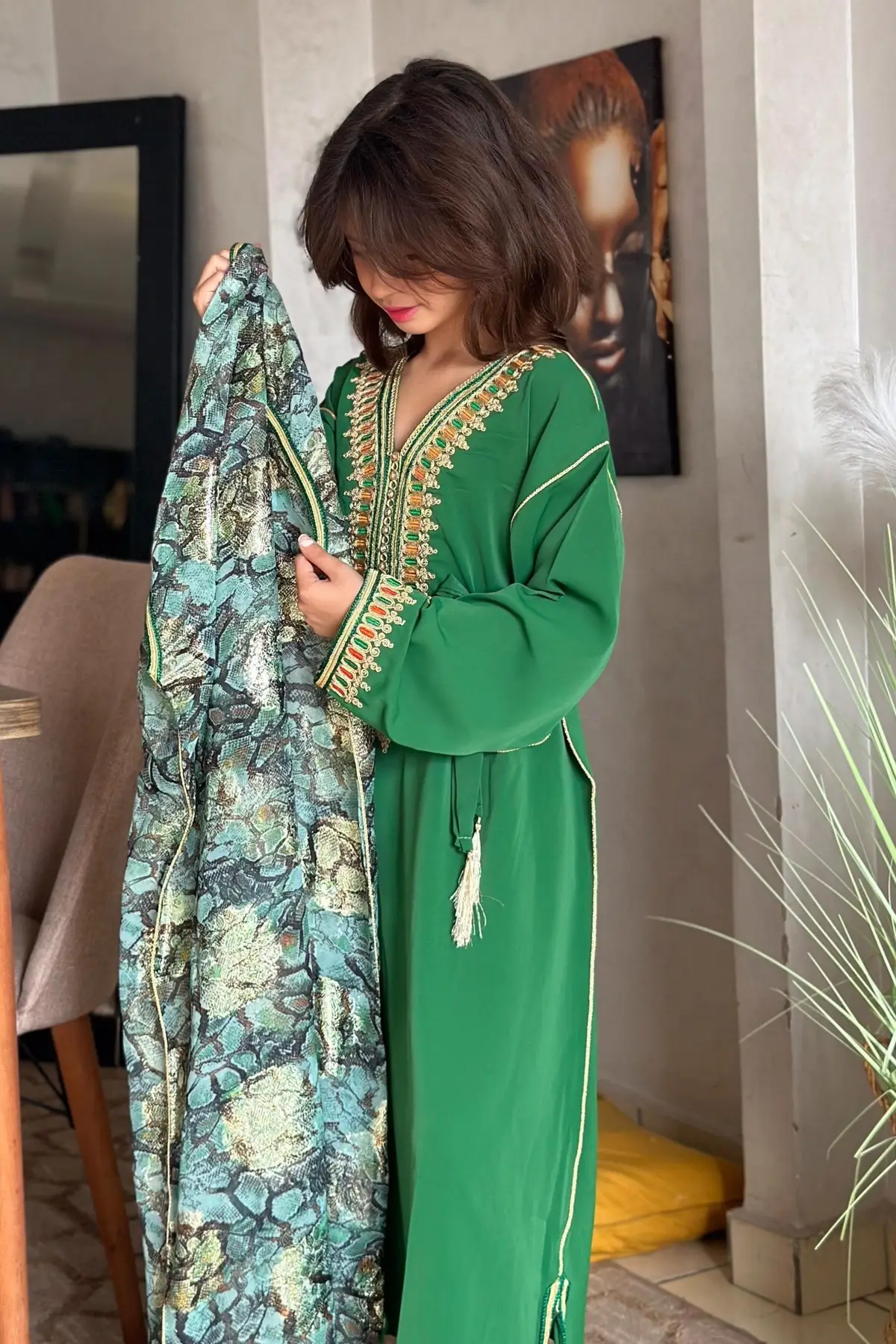 3wacher moubarika m3a kricha.ma! Caftan et kimono 2 pièces pour enfants de 6 à 16 ans disponible en boutique  Commandez sur kricha.ma Whatsapp au 0669331396 #Ramadan #caftan #kidfashion 
