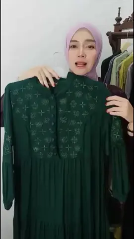 GAMIS WANITA KEKINIAN BAHAN TWILL PREMIUM.. #slavina #gamiskekinian #cantik #elegant #treading #OOTD #fyp #viralvideo 