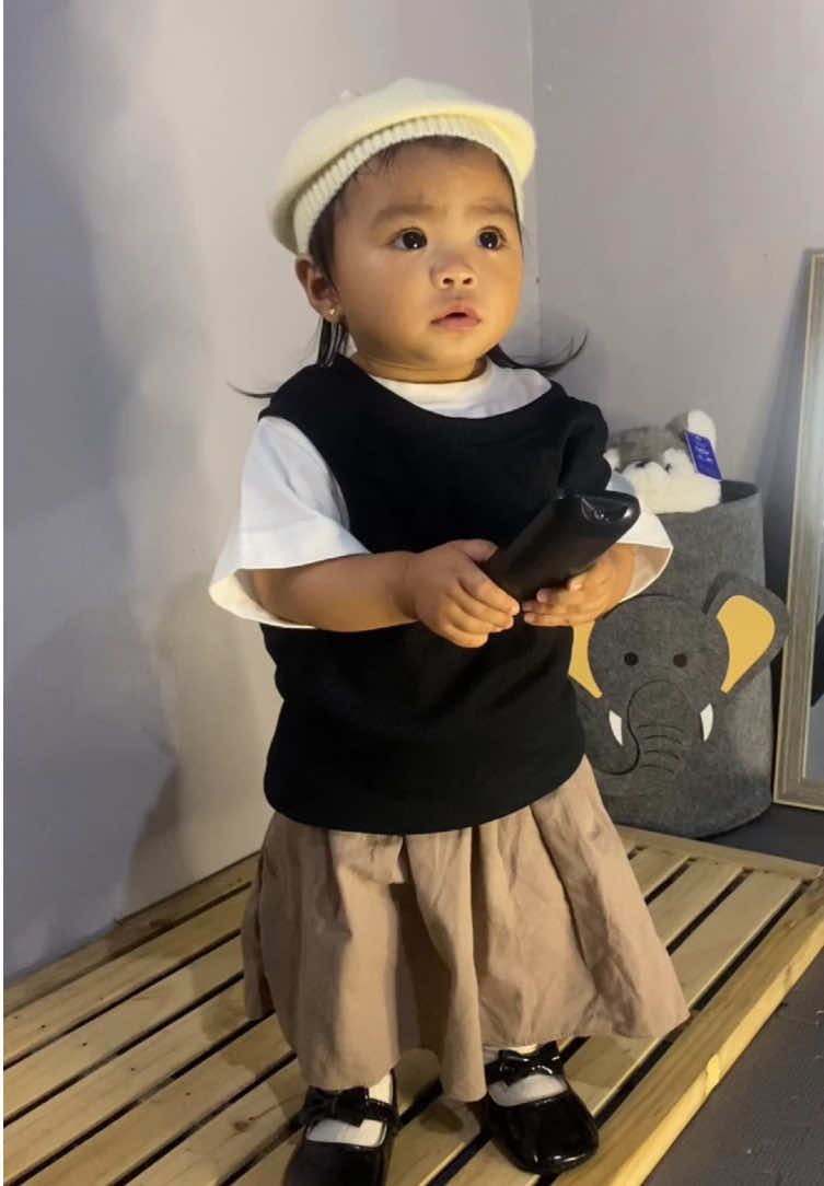 alee & her litol dance haha 😆  #babyfashion #OOTD #outfitideas #babyootd #koreanbaby #koreanootdforkids #koreanoutfit #koreanoutfitideas #babygirl #ootdforbaby #babiesoftiktok #fyp 