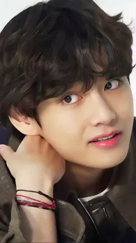 kim taehyung 😚💓  #bts #v #fyppp #views #korea #btsarmy #tik_tok  #taehyung_bts #for #foru  #kimtaehyung #kpop #fyp #viral_video #treanding  #btsofficial_bighit #fypppppppppppppp #unfreezemyacount #viewsproblem 