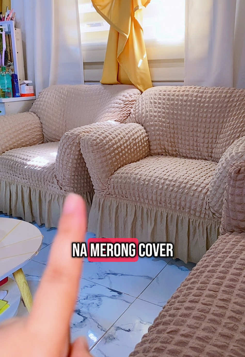 ganitong sofa cover ang maganda sa bahay natin mga mommy 🥰 #sofacover #sofacover1seater #universalsofacover #sofacoverskirt #fyp #fyppppppppppppppppppppppp 