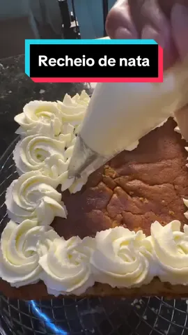 Recheio de nata #receitasfaceis #recheiodenata #natacommorango 