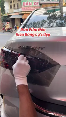Dán Film Đèn siêu chất ngầu đẹp siêu bóng bảo vệ đèn xe của bạn #decalcaocap #decaltrangtrixe #decaloto #car #nhandecal #temxedep #dandoimauxe #xehoi #wrapcar #xpandercross2023 #phukien 
