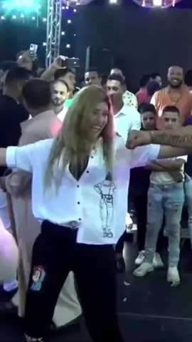 انا البلد 💃 #fyp #foryoupagе #reaction #explore #tik_tok #اكسبلور #تيك_توك #رقص #جديد #ترند #محمد_رمضان #نمبر_ون #مصر_السعوديه_العراق_فلسطين #تصميم_فيديوهات🎶🎤🎬 #الشعب_الصيني_ماله_حل 