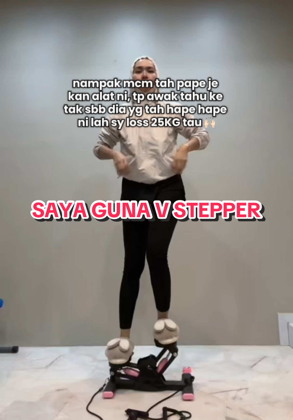 Dulu saya beli harga dia RM150. skg seller dh bg harga murah sgt sangat. sape yang target sebelom raya nak slingggg mlinggg tu try la ni. asalkan awak rajin je. kalo awak malas sy tak dapat nk tolong 😂 #pejuangdiet #dietmotivation #weightlosschecks 