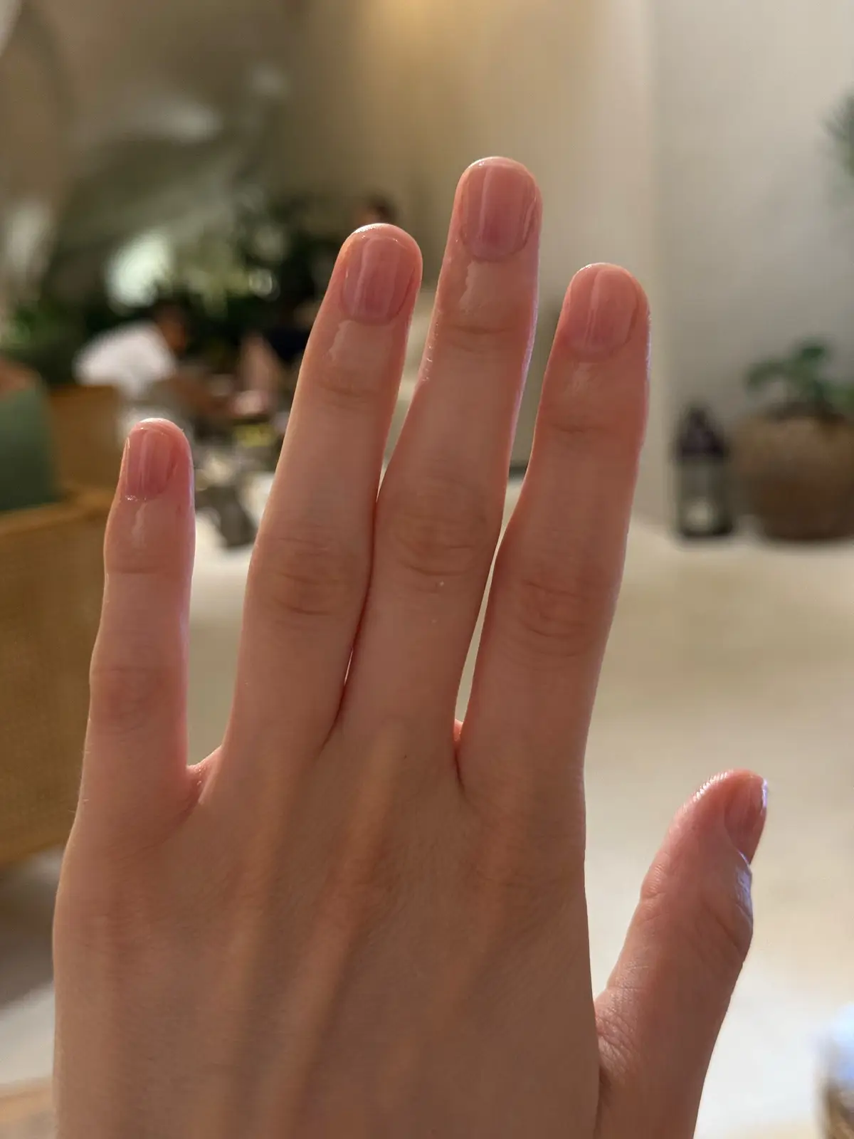 Minimalism, purity, and natural beauty—everything I love in self-care is now reflected in nail trends. Soap nails create the effect of perfectly groomed, translucent nails, as if freshly washed with a soft lather. This trend isn’t about bold colors but about effortless beauty. A sheer pink or milky shade, a weightless glossy finish, and a fresh, clean aesthetic. It’s a look that complements any style. For me, it’s also about a self-care philosophy: less overload, more enhancement of natural beauty.