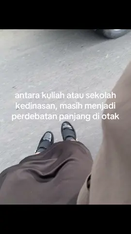 gue butuh saran plisss😭 #fyp#kuliah#atau#sekolah#kedinasan2025#fyppppppppppppppppppppppp 
