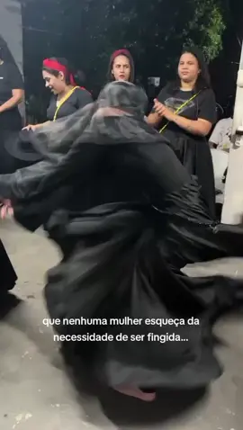 eu sou fingida🌹 #axe #umbanda #religiao #pombogiraviuvanegra #pombogira 