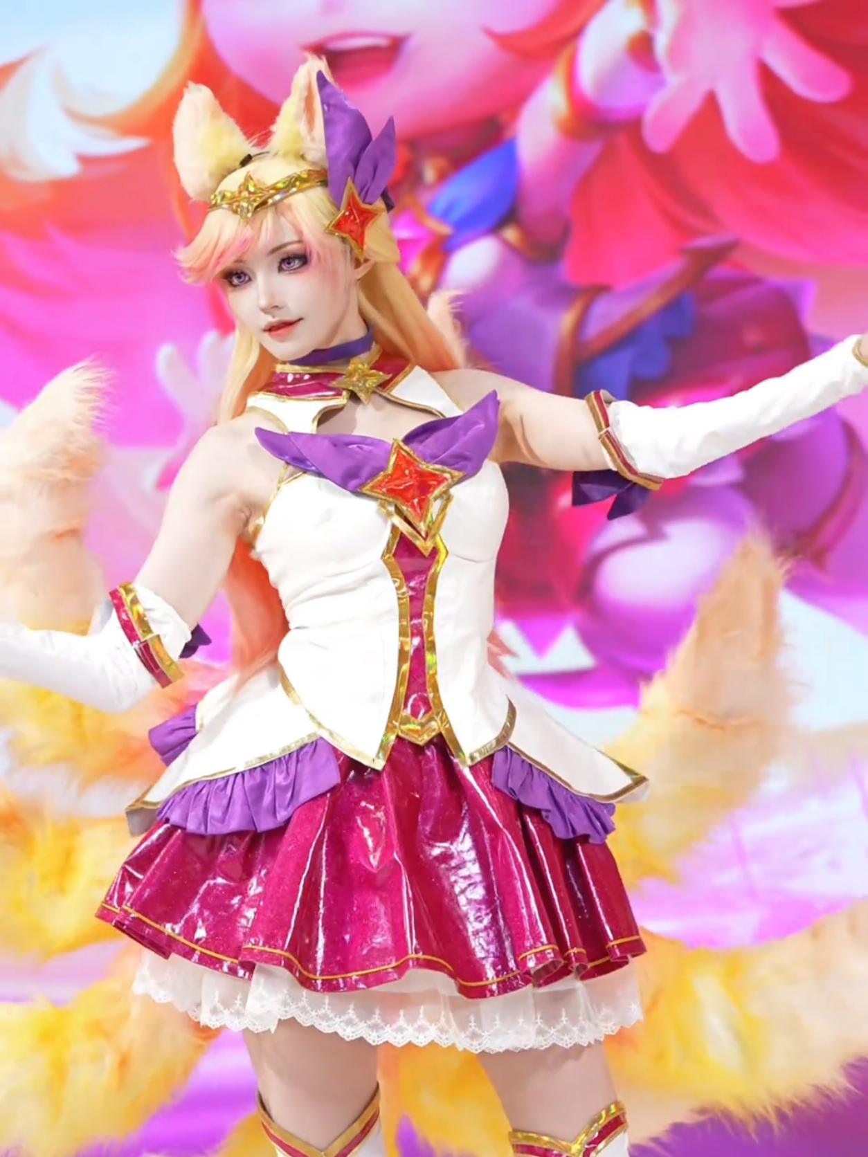 Become a Star Guardian #cosplay #コスプレ #ahri #ahricosplay #leagueoflegends #leagueoflegendscosplay 