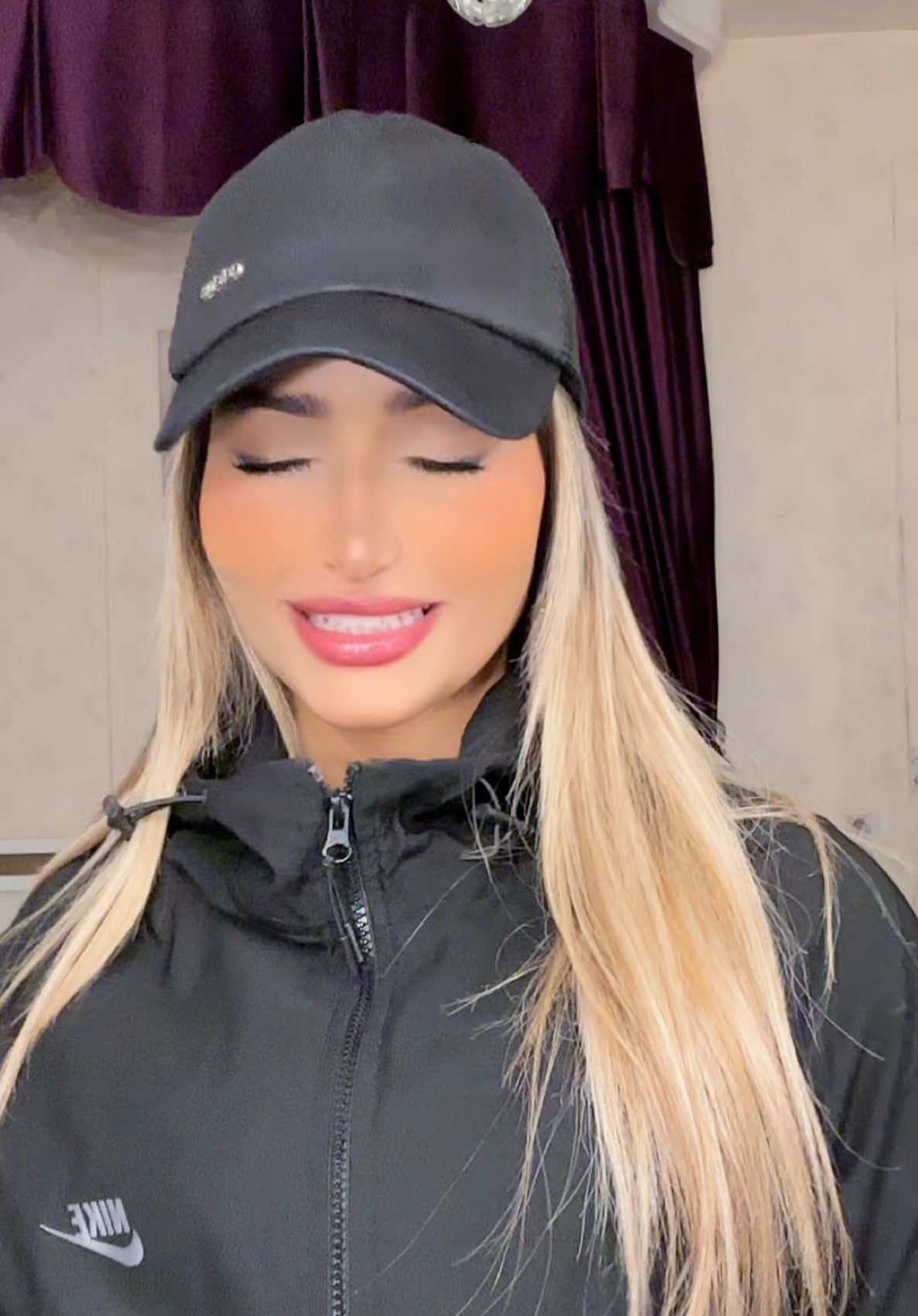 🖤