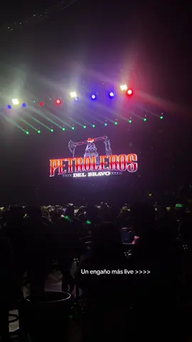 Finally got to see Petroleros live #petrolerosdelbravo #baile #unengañomas #viral 
