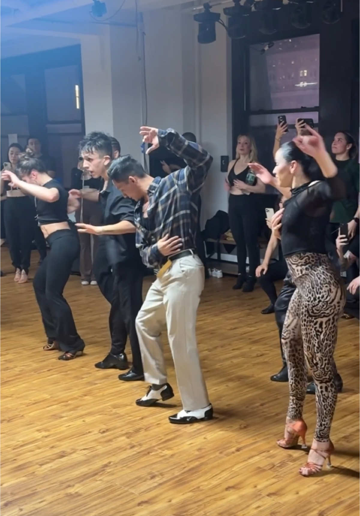 🗽Salsa Class🗽-Elian Gómez-New York #dance #mexico #viral #talento #bailes #virals 