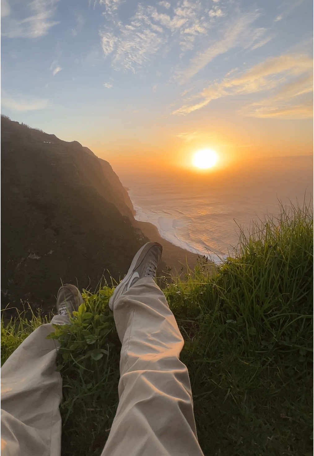 Vente, conozco un sitio 🌅 - #viral #fyp #goodvibes #feliz #madeira #atardecer #sunset #viaje 