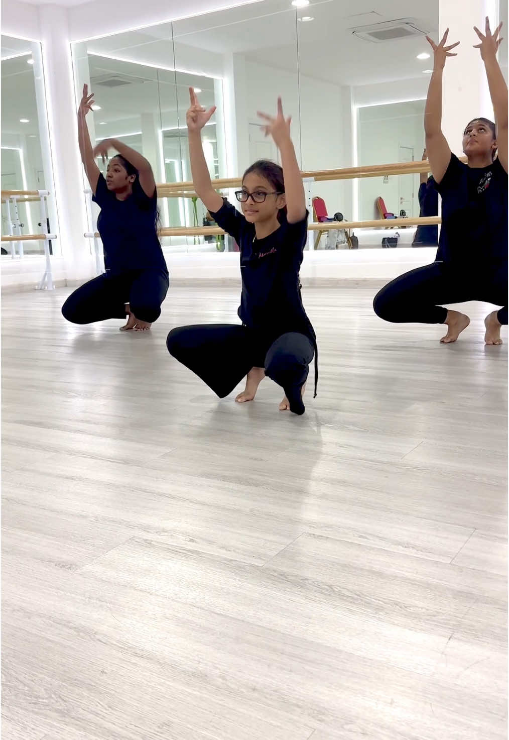 New month, new moves! ✨ Kickstart your dance journey with us and be part of something amazing! Join our classes every Saturday at 3 PM – let’s dance, grow, and shine together! 📞 Call/WhatsApp: +971 54 318 7234 #dubai #foryoupage #dance #explore #explorepage #viral #fyp #dmdanush #danushdancestudio #danceclass #uae #srilanka #joinus