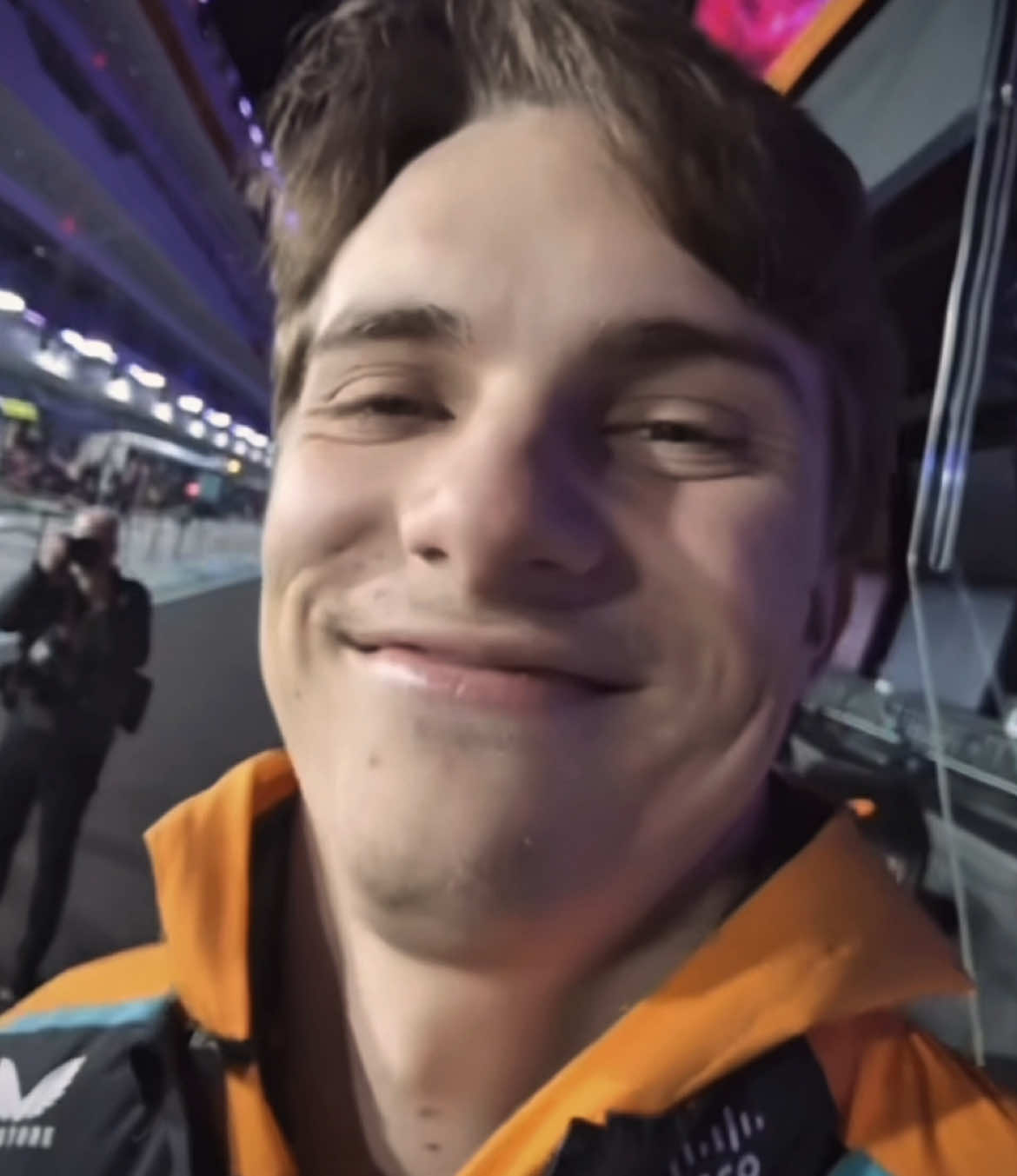 he just smiled and gave me a vegemite sandwich ib: @hlknmx  #foryoupage #fyp #foryou #formulaone #formula1 #f1 #f1tiktok #f1edit #oscarpiastri #op81 #oscarpiastri81 #oscarpiastri81🇦🇺 #oscarpiastriedit #op81edit #mclarenf1 #mclaren #mclarenf1team #landonorris #ln4 #landonorris4 