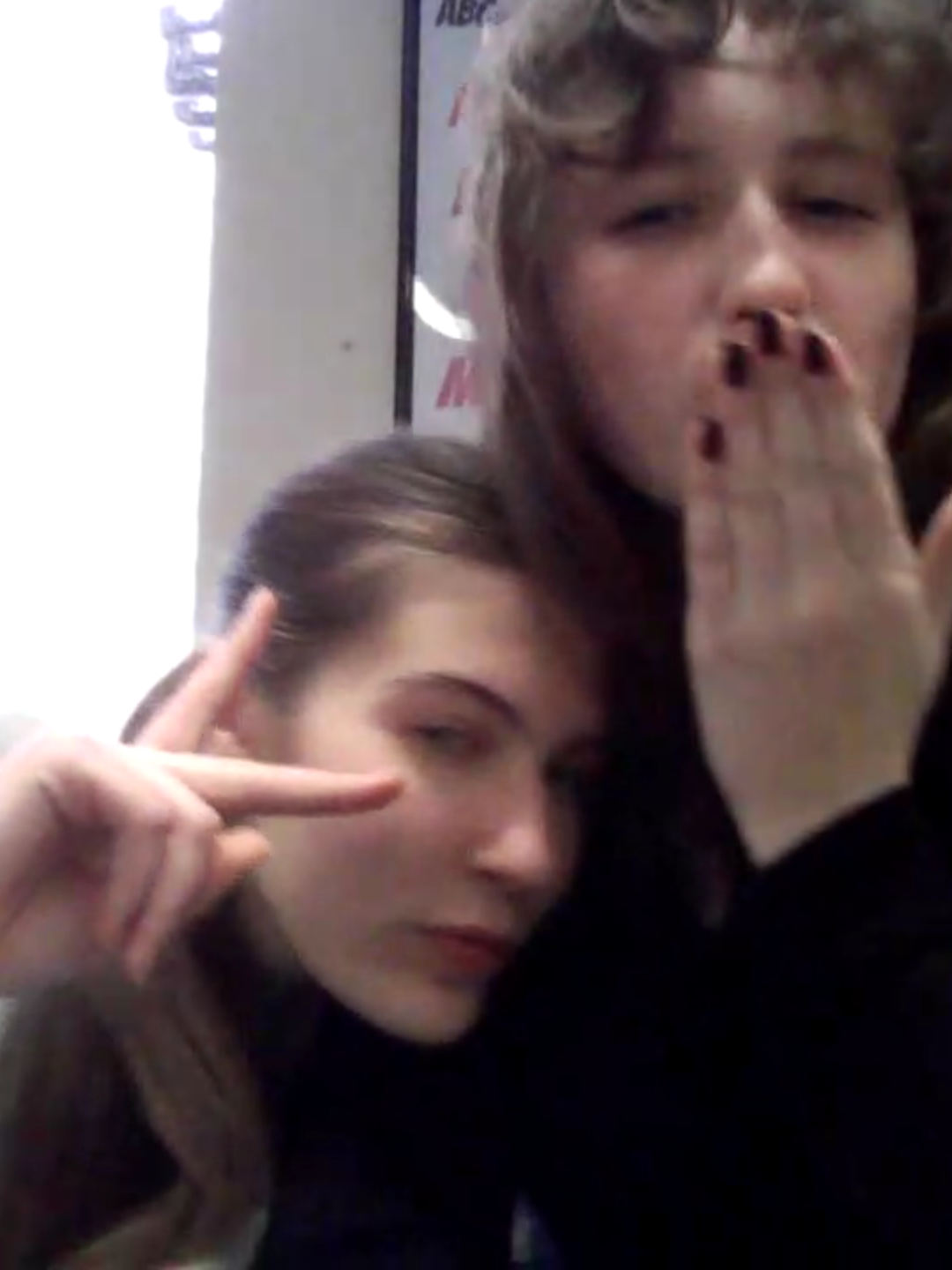 VID_20250204_143559  *posted from my school chromebook browser or whatever*