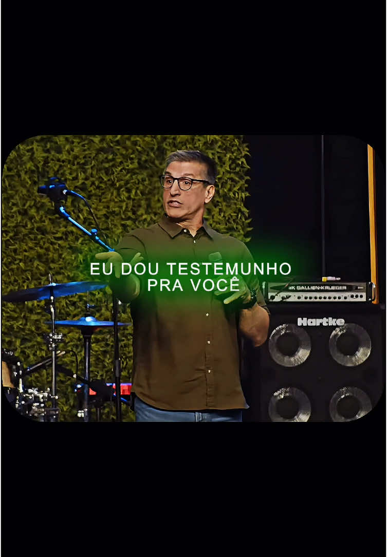 O consumismo está acabando com o propósito da fé cristã. #zébruno #consumismo #jesus #cristão #fé #Deus #pregação #editcristão #igreja 