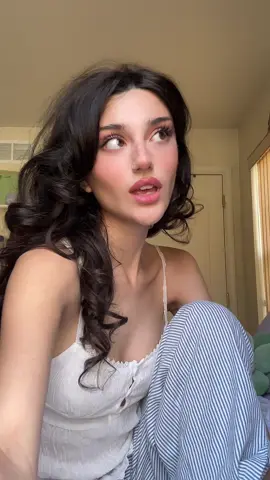 my hair accidentally came out super curly today