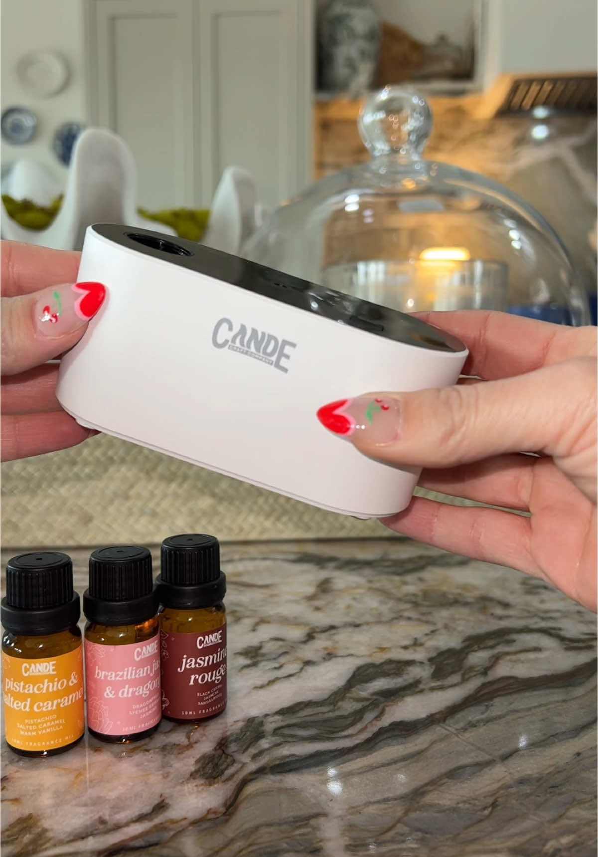 Small but so mighty!! This WATERLESS oil diffuser gift set by @CE Craft Company delivers on a luxurious scented home! Can be placed anywhere in your home, lasts 2-7 days on a full charge, and has 3 cycles for both small & large spaces! #oildiffuser #homefragrance #giftset #designerinspired #waterless #cecraftcompany #tiktokshopcreatorpicks #tiktokshoploveatfirstfind #spotlightfinds 